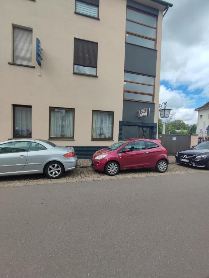 Hotel Gambrinus Dillingen an der Saar Bagian luar foto